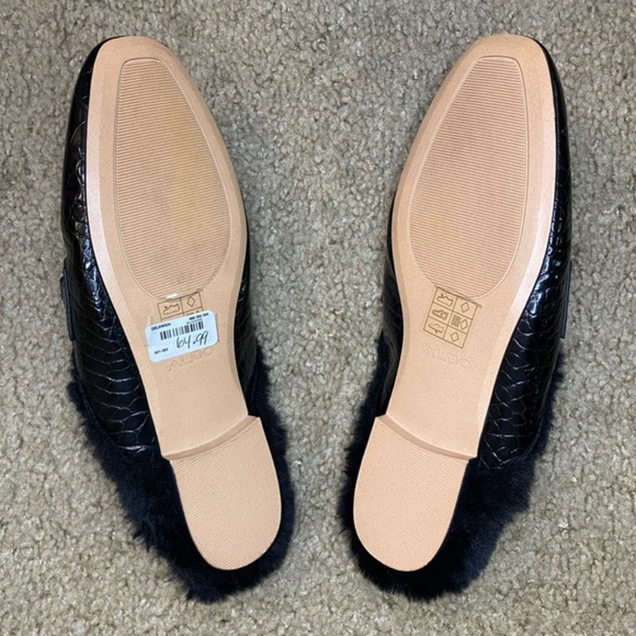 NWOB ALDO Faux Fur Black Mules Size 7 - Picture 2 of 4